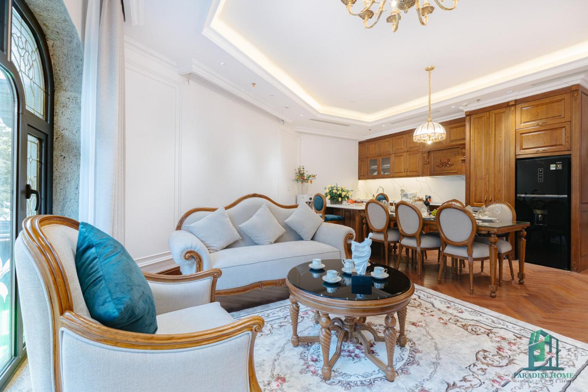 Luxe Paradise Trich Sai Khách sạn